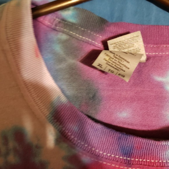 Mushroom w/ spine on back tie dye - Picture 3 of 3